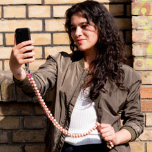 Lade das Bild in den Galerie-Viewer, Pink Beach